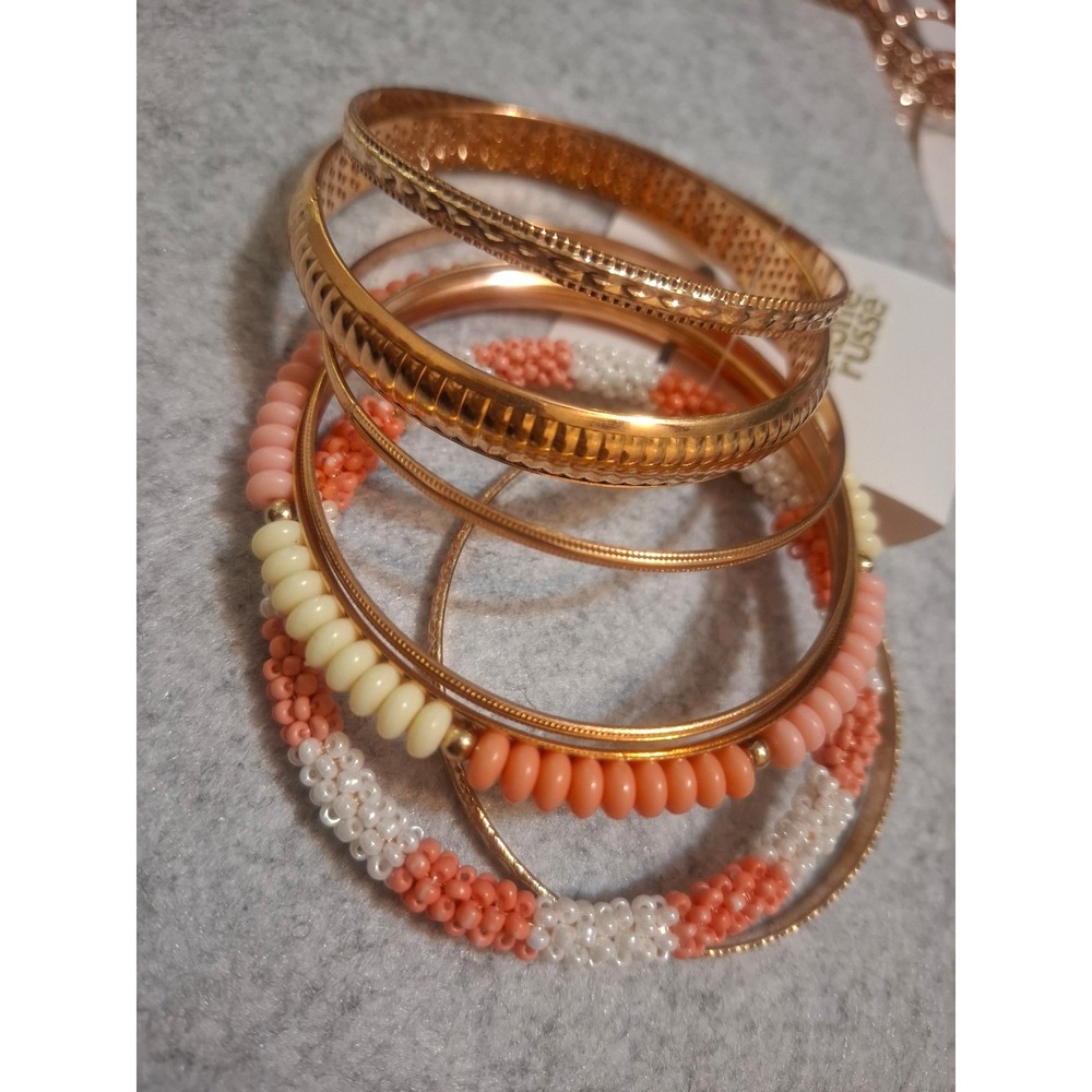 Jewelry bracelets - Picture 2 of 5